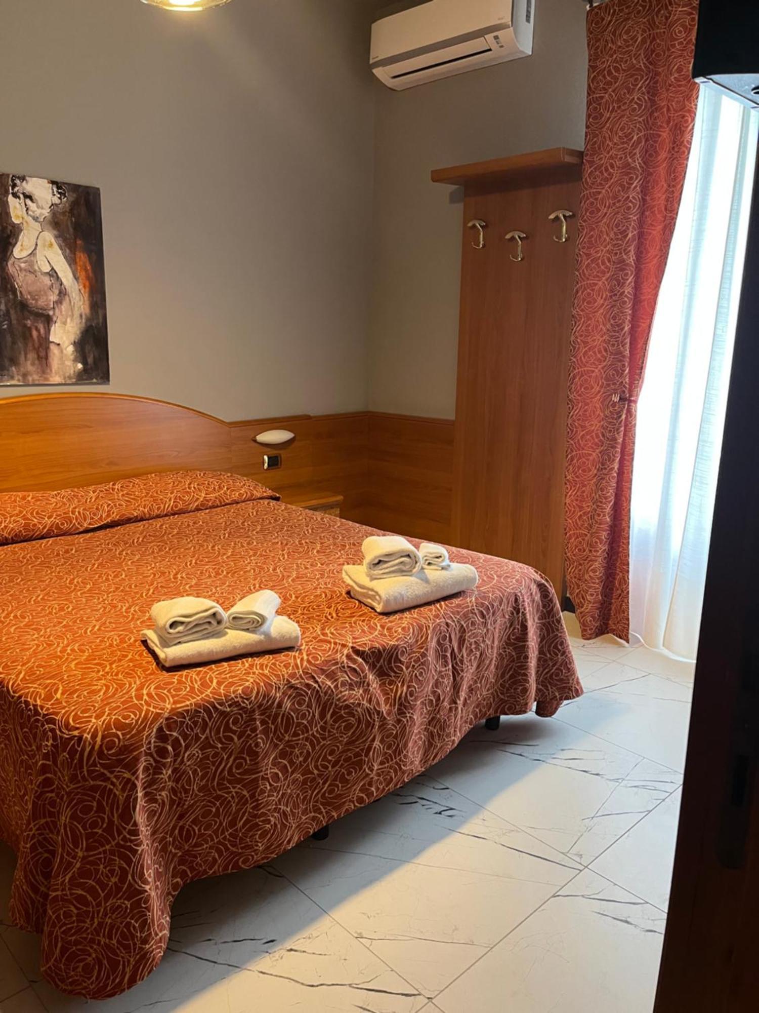 Hotel Residence Paradiso Moneglia Eksteriør bilde
