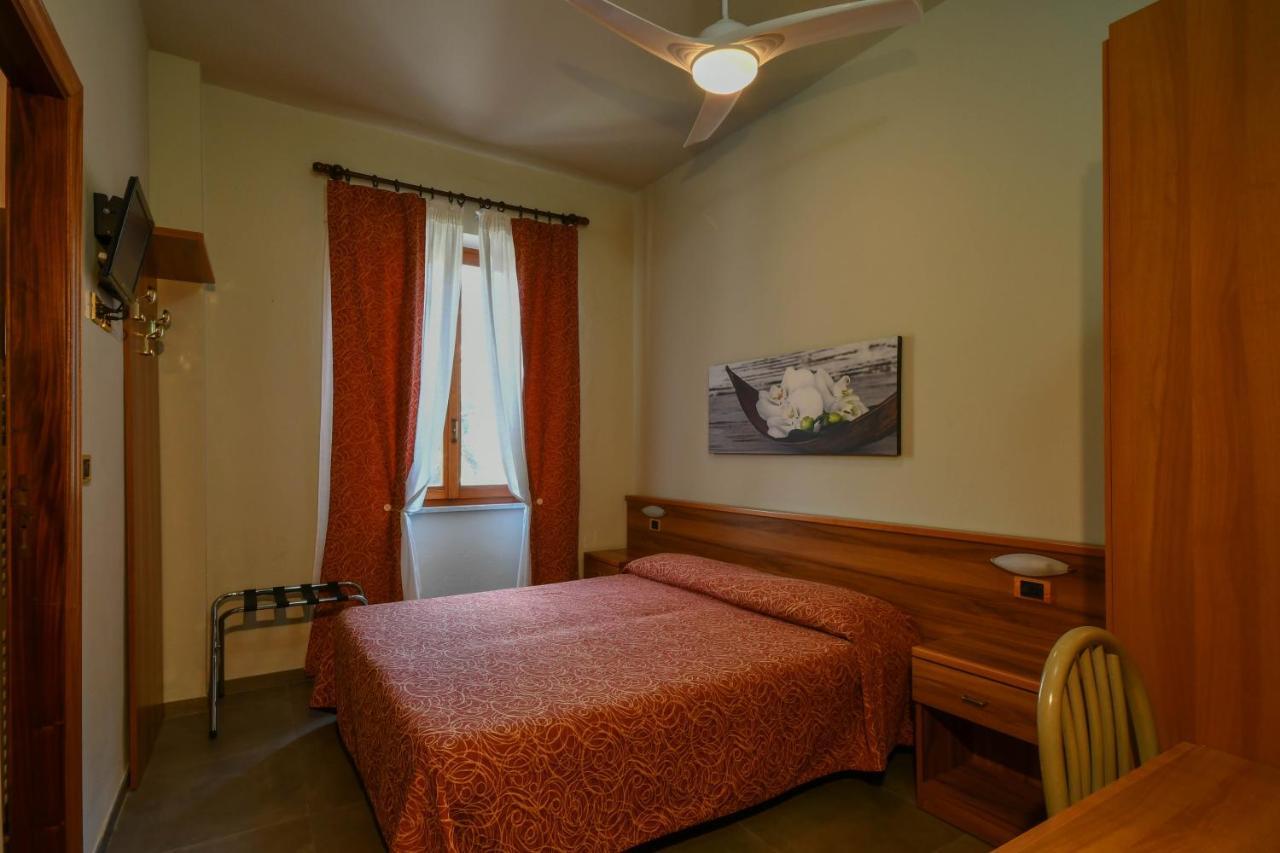 Hotel Residence Paradiso Moneglia Rom bilde
